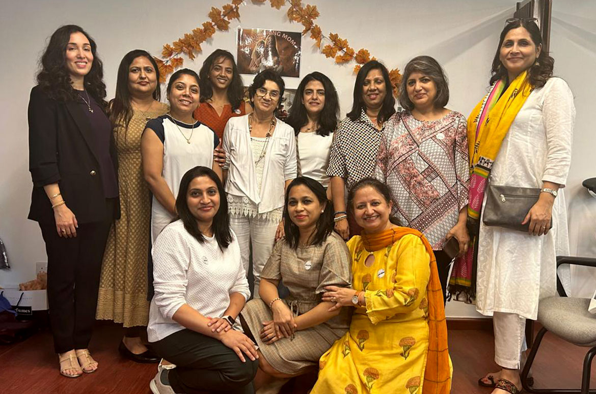 Focused Groups Photo 12