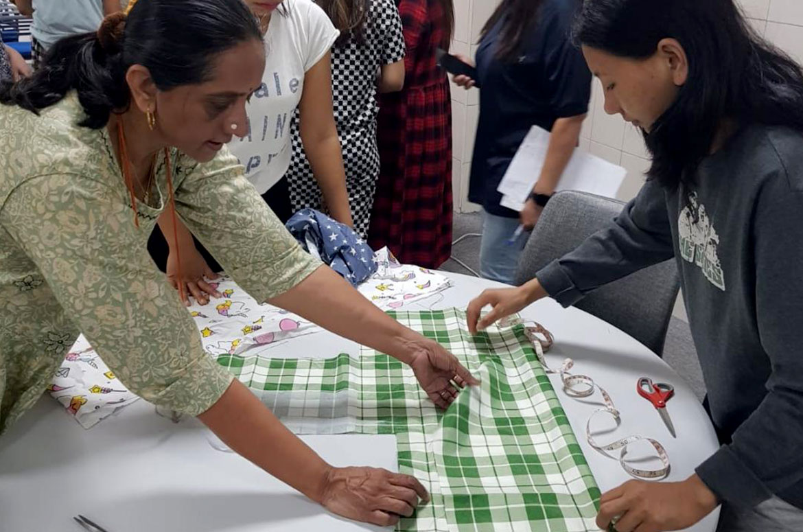 Focused Groups Photo 19